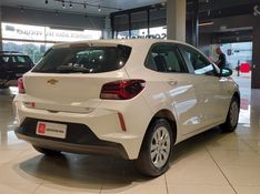 Chevrolet ONIX 1.0 FLEX LT MANUAL 2022/2023 BETIOLO NOVOS E SEMINOVOS LAJEADO / Carros no Vale