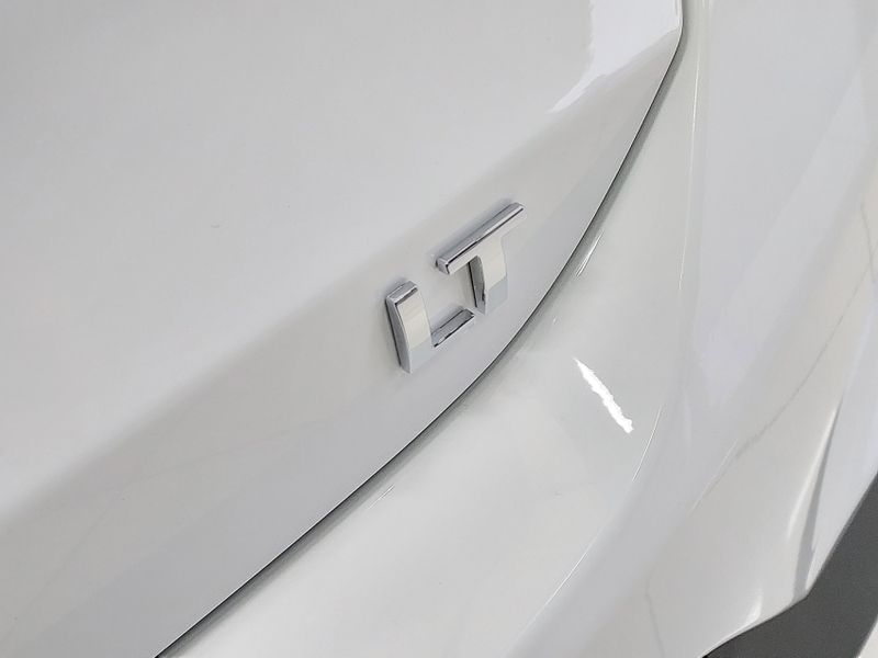 Chevrolet ONIX 1.0 TURBO FLEX LT MANUAL 2022/2023 BETIOLO NOVOS E SEMINOVOS LAJEADO / Carros no Vale