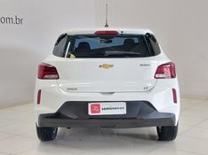 Chevrolet ONIX 1.0 TURBO FLEX LT MANUAL 2022/2023 BETIOLO NOVOS E SEMINOVOS LAJEADO / Carros no Vale
