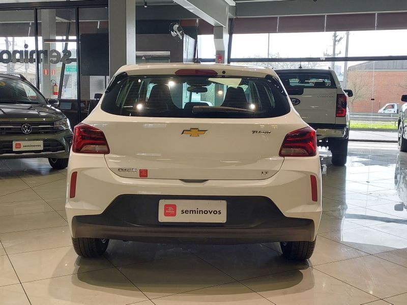 Chevrolet ONIX 1.0 TURBO FLEX LTZ AUTOMÁTICO 2022/2022 BETIOLO NOVOS E SEMINOVOS LAJEADO / Carros no Vale