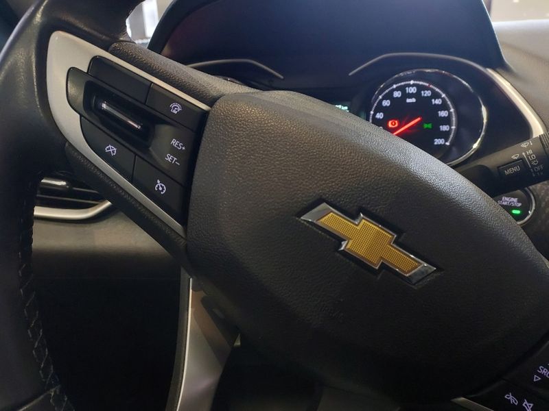 Chevrolet ONIX 1.0 TURBO FLEX PLUS LTZ AUTOMÁTICO 2022/2023 BETIOLO NOVOS E SEMINOVOS LAJEADO / Carros no Vale