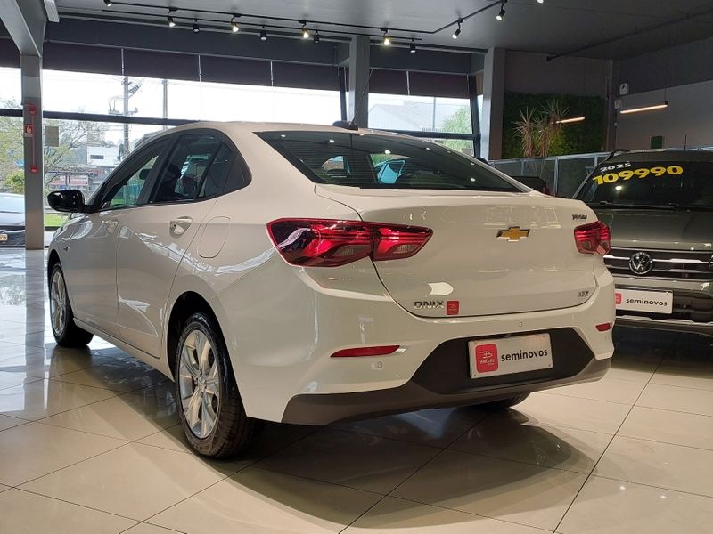 Chevrolet ONIX 1.0 TURBO FLEX PLUS LTZ AUTOMÁTICO 2022/2023 BETIOLO NOVOS E SEMINOVOS LAJEADO / Carros no Vale