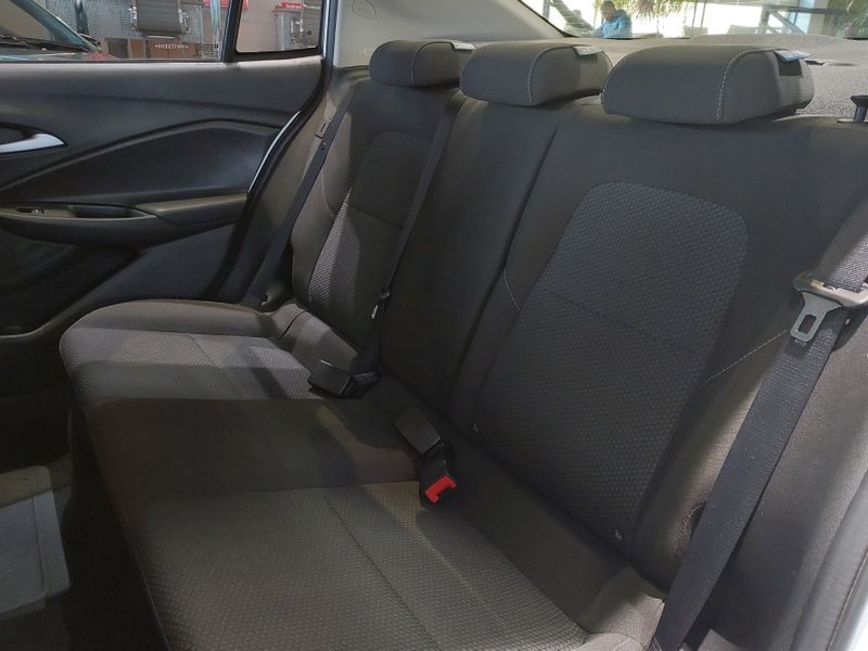 Chevrolet ONIX 1.0 TURBO FLEX PLUS LTZ AUTOMÁTICO 2022/2023 BETIOLO NOVOS E SEMINOVOS LAJEADO / Carros no Vale