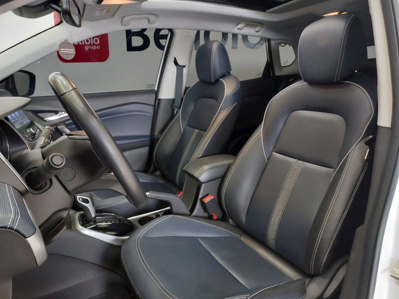 Chevrolet TRACKER 1.2 TURBO FLEX PREMIER AUTOMÁTICO 2021/2022 BETIOLO NOVOS E SEMINOVOS LAJEADO / Carros no Vale