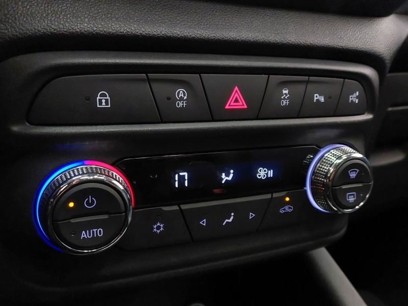Chevrolet TRACKER 1.2 TURBO FLEX PREMIER AUTOMÁTICO 2021/2022 BETIOLO NOVOS E SEMINOVOS LAJEADO / Carros no Vale