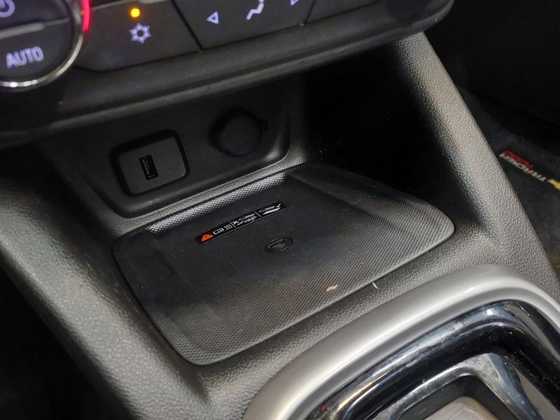 Chevrolet TRACKER 1.2 TURBO FLEX PREMIER AUTOMÁTICO 2020/2021 BETIOLO NOVOS E SEMINOVOS LAJEADO / Carros no Vale