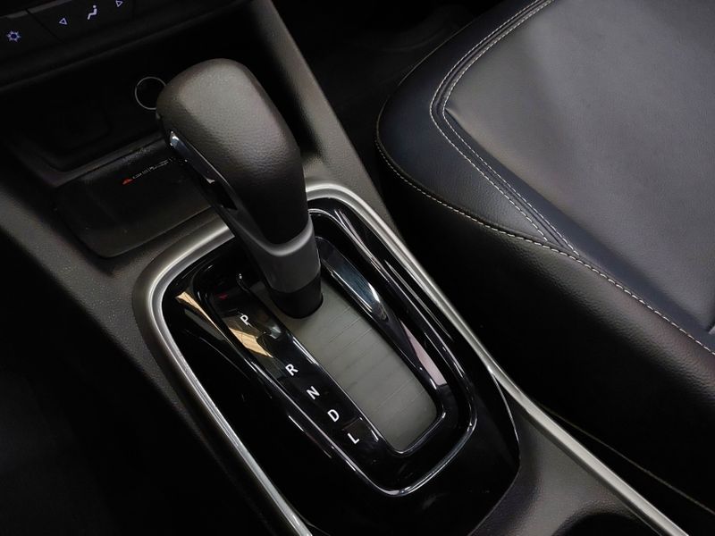 Chevrolet TRACKER 1.2 TURBO FLEX PREMIER AUTOMÁTICO 2021/2022 BETIOLO NOVOS E SEMINOVOS LAJEADO / Carros no Vale