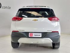 Chevrolet TRACKER 1.2 TURBO FLEX PREMIER AUTOMÁTICO 2021/2022 BETIOLO NOVOS E SEMINOVOS LAJEADO / Carros no Vale