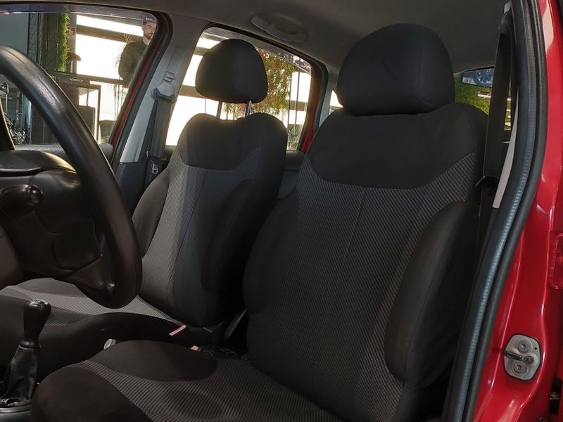 Citroen C3 1.4 I GLX 8V FLEX 4P MANUAL 2010/2011 BETIOLO NOVOS E SEMINOVOS LAJEADO / Carros no Vale