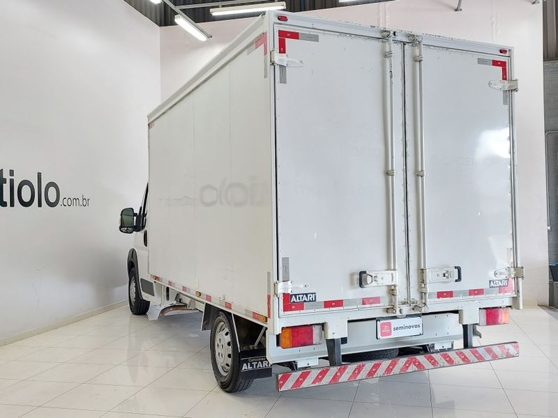 Fiat DUCATO 2.3 MULTIJET DIESEL CHASSI MANUAL 2021/2021 BETIOLO NOVOS E SEMINOVOS LAJEADO / Carros no Vale