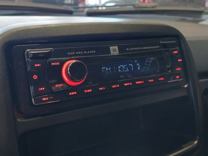 Fiat MOBI 1.0 EVO FLEX LIKE MANUAL 2023/2024 BETIOLO NOVOS E SEMINOVOS LAJEADO / Carros no Vale