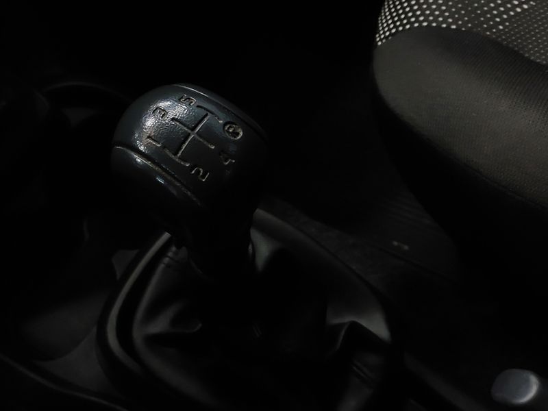 Fiat MOBI 1.0 EVO FLEX LIKE MANUAL 2021/2022 BETIOLO NOVOS E SEMINOVOS LAJEADO / Carros no Vale