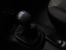 Fiat MOBI 1.0 EVO FLEX LIKE MANUAL 2023/2024 BETIOLO NOVOS E SEMINOVOS LAJEADO / Carros no Vale