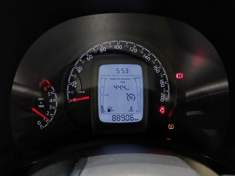 Fiat MOBI 1.0 EVO FLEX LIKE MANUAL 2022/2023 BETIOLO NOVOS E SEMINOVOS LAJEADO / Carros no Vale