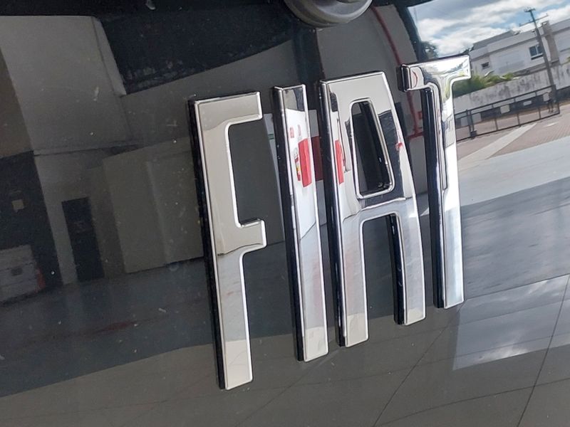 Fiat MOBI 1.0 EVO FLEX LIKE MANUAL 2023/2024 BETIOLO NOVOS E SEMINOVOS LAJEADO / Carros no Vale