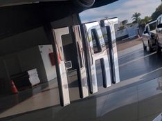 Fiat MOBI 1.0 EVO FLEX LIKE MANUAL 2024/2024 BETIOLO NOVOS E SEMINOVOS LAJEADO / Carros no Vale