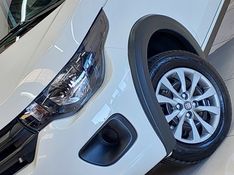 Fiat MOBI 1.0 EVO FLEX LIKE MANUAL 2022/2023 BETIOLO NOVOS E SEMINOVOS LAJEADO / Carros no Vale