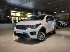 Fiat MOBI 1.0 EVO FLEX LIKE MANUAL 2022/2023 BETIOLO NOVOS E SEMINOVOS LAJEADO / Carros no Vale