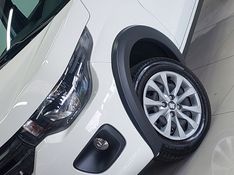 Fiat MOBI 1.0 EVO FLEX LIKE MANUAL 2024/2024 BETIOLO NOVOS E SEMINOVOS LAJEADO / Carros no Vale