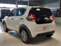 Fiat MOBI 1.0 EVO FLEX LIKE MANUAL 2022/2023 BETIOLO NOVOS E SEMINOVOS LAJEADO / Carros no Vale