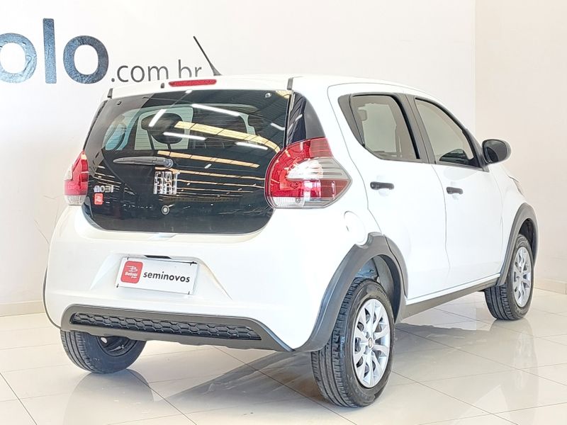 Fiat MOBI 1.0 EVO FLEX LIKE MANUAL 2022/2023 BETIOLO NOVOS E SEMINOVOS LAJEADO / Carros no Vale