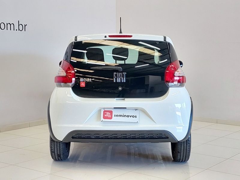 Fiat MOBI 1.0 EVO FLEX LIKE MANUAL 2022/2023 BETIOLO NOVOS E SEMINOVOS LAJEADO / Carros no Vale