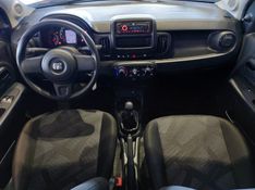 Fiat MOBI 1.0 EVO FLEX LIKE MANUAL 2023/2024 BETIOLO NOVOS E SEMINOVOS LAJEADO / Carros no Vale