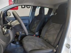 Fiat MOBI 1.0 EVO FLEX LIKE MANUAL 2022/2023 BETIOLO NOVOS E SEMINOVOS LAJEADO / Carros no Vale