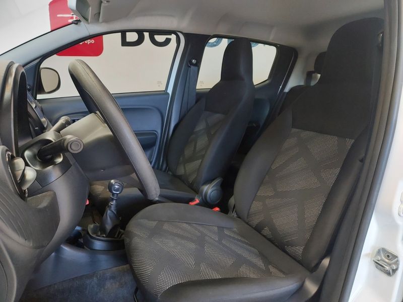 Fiat MOBI 1.0 EVO FLEX LIKE MANUAL 2022/2023 BETIOLO NOVOS E SEMINOVOS LAJEADO / Carros no Vale
