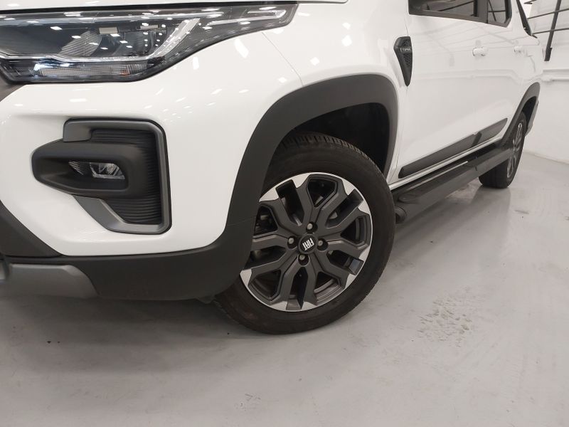 Fiat STRADA 1.0 TURBO 200 FLEX ULTRA CD CVT 2024/2025 BETIOLO NOVOS E SEMINOVOS LAJEADO / Carros no Vale