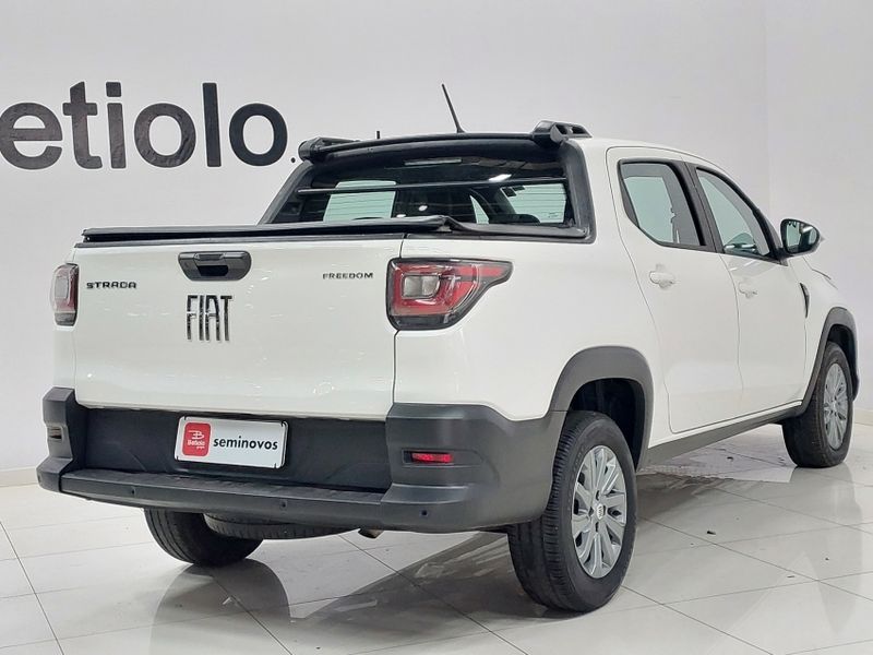 Fiat STRADA 1.3 FIREFLY FLEX FREEDOM CD MANUAL 2023/2023 BETIOLO NOVOS E SEMINOVOS LAJEADO / Carros no Vale
