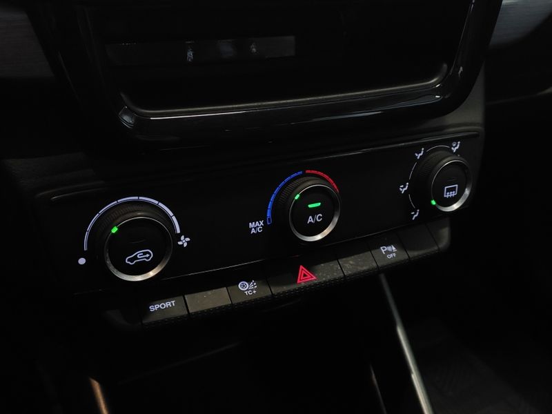 Fiat TORO 1.3 TURBO 270 FLEX ENDURANCE AT6 2022/2022 BETIOLO NOVOS E SEMINOVOS LAJEADO / Carros no Vale