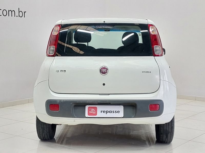 Fiat UNO 1.0 EVO VIVACE 8V FLEX 2P MANUAL 2014/2014 BETIOLO NOVOS E SEMINOVOS LAJEADO / Carros no Vale