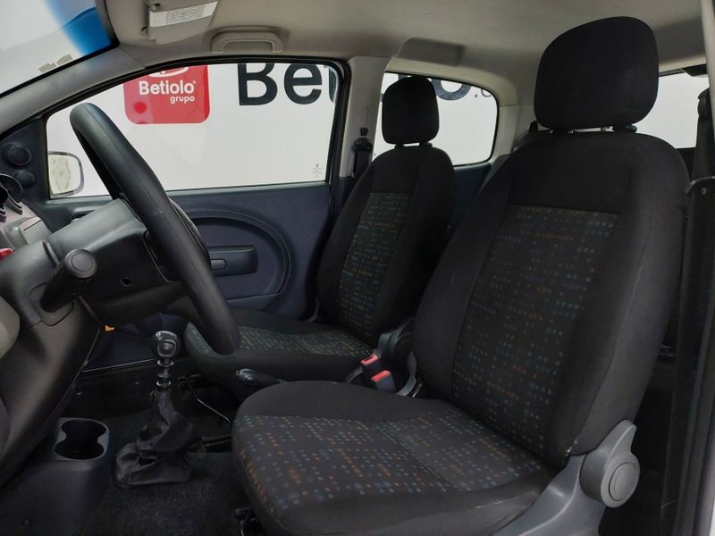 Fiat UNO 1.0 EVO VIVACE 8V FLEX 2P MANUAL 2014/2014 BETIOLO NOVOS E SEMINOVOS LAJEADO / Carros no Vale