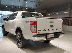 Ford RANGER 3.2 LIMITED 4X4 CD 20V DIESEL 4P AUTOMÁTICO 2017/2017 BETIOLO NOVOS E SEMINOVOS LAJEADO / Carros no Vale