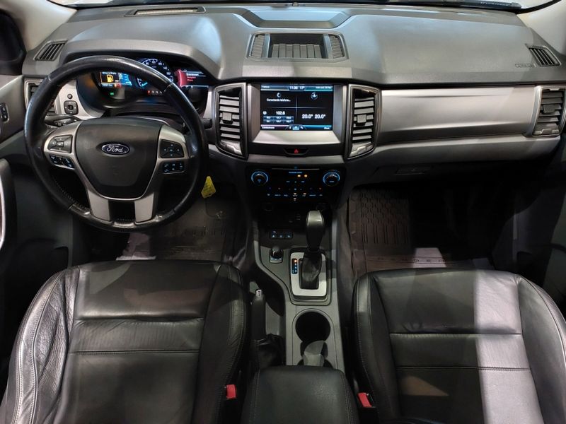 Ford RANGER 3.2 LIMITED 4X4 CD 20V DIESEL 4P AUTOMÁTICO 2017/2017 BETIOLO NOVOS E SEMINOVOS LAJEADO / Carros no Vale