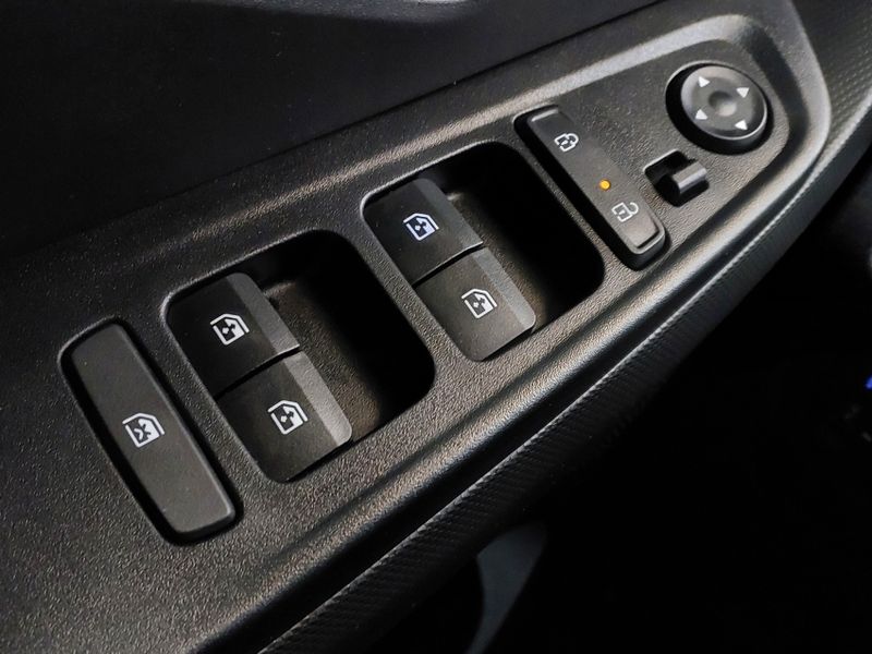 Hyundai CRETA 1.0 TGDI FLEX COMFORT AUTOMÁTICO 2025/2025 BETIOLO NOVOS E SEMINOVOS LAJEADO / Carros no Vale