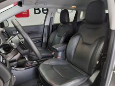 JEEP COMPASS 2.0 16V FLEX LIMITED AUTOMÁTICO 2019/2020 BETIOLO NOVOS E SEMINOVOS LAJEADO / Carros no Vale