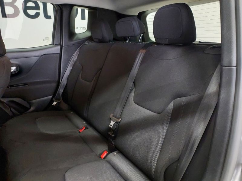 JEEP RENEGADE 1.8 16V FLEX SPORT 4P AUTOMÁTICO 2021/2021 BETIOLO NOVOS E SEMINOVOS LAJEADO / Carros no Vale