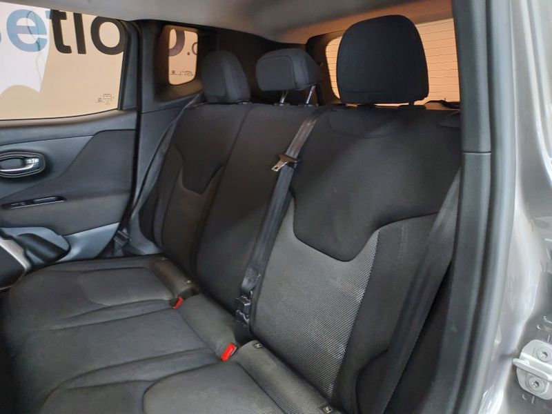 JEEP RENEGADE 1.8 16V FLEX SPORT 4P MANUAL 2016/2017 BETIOLO NOVOS E SEMINOVOS LAJEADO / Carros no Vale