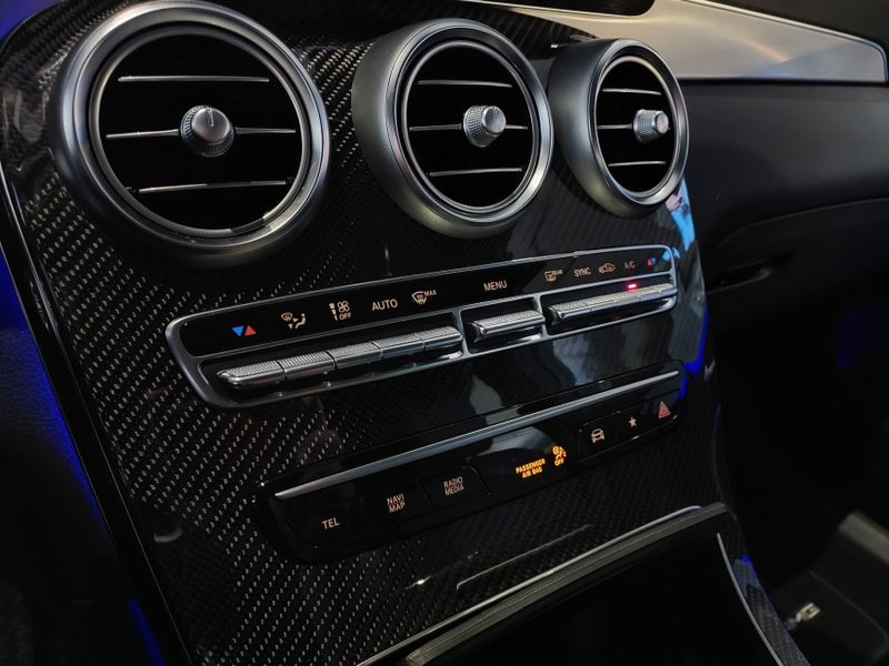 Mercedes-Benz GLC 43 AMG 3.0 V6 GASOLINA 4MATIC 9G-TRONIC 2021/2022 BETIOLO NOVOS E SEMINOVOS LAJEADO / Carros no Vale