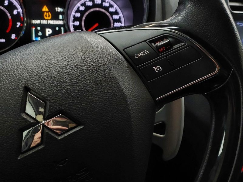 Mitsubishi ASX 2.0 AWD 16V FLEX 4P AUTOMÁTICO 2017/2018 BETIOLO NOVOS E SEMINOVOS LAJEADO / Carros no Vale