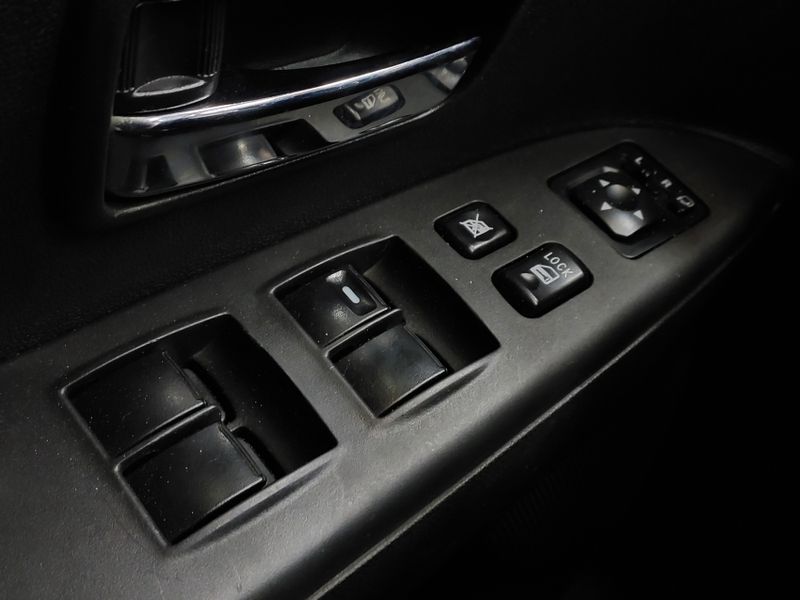Mitsubishi ASX 2.0 AWD 16V FLEX 4P AUTOMÁTICO 2017/2018 BETIOLO NOVOS E SEMINOVOS LAJEADO / Carros no Vale