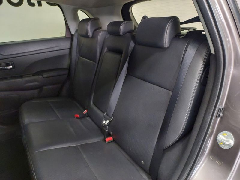 Mitsubishi ASX 2.0 AWD 16V FLEX 4P AUTOMÁTICO 2017/2018 BETIOLO NOVOS E SEMINOVOS LAJEADO / Carros no Vale