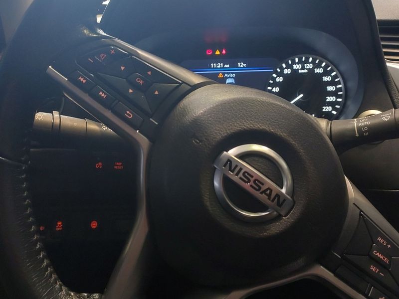 Nissan FRONTIER 2.3 16V TURBO DIESEL PLATINUM CD 4X4 AUTOMÁTICO 2022/2023 BETIOLO NOVOS E SEMINOVOS LAJEADO / Carros no Vale