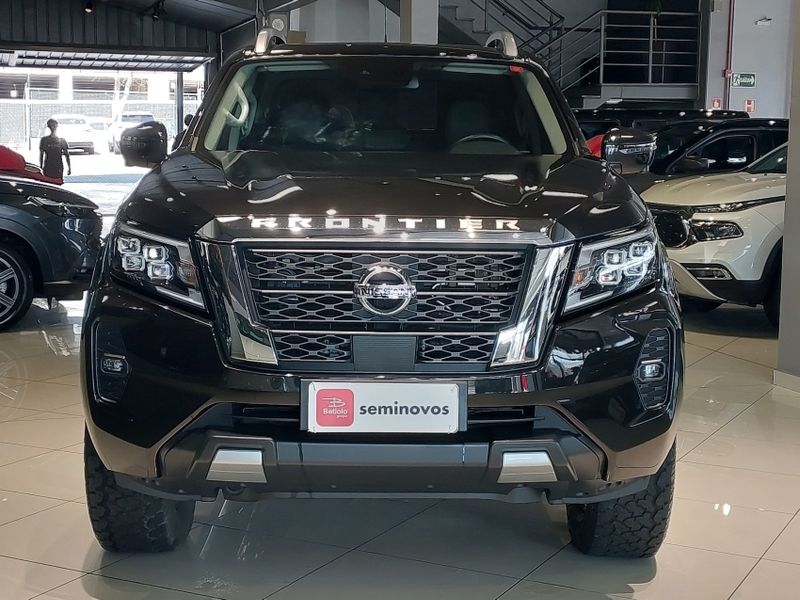 Nissan FRONTIER 2.3 16V TURBO DIESEL PLATINUM CD 4X4 AUTOMÁTICO 2022/2023 BETIOLO NOVOS E SEMINOVOS LAJEADO / Carros no Vale