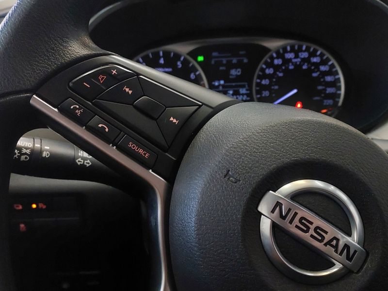 Nissan VERSA 1.6 16V FLEX SENSE XTRONIC 2022/2023 BETIOLO NOVOS E SEMINOVOS LAJEADO / Carros no Vale