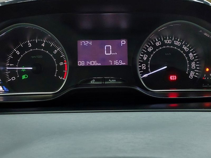 Peugeot 208 1.6 ACTIVE PACK 16V FLEX 4P AUTOMÁTICO 2014/2015 BETIOLO NOVOS E SEMINOVOS LAJEADO / Carros no Vale