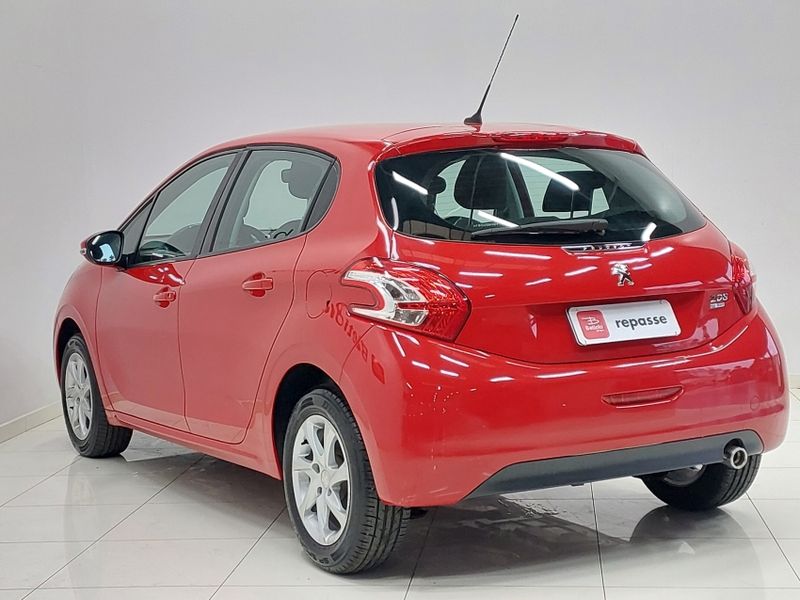 Peugeot 208 1.6 ACTIVE PACK 16V FLEX 4P AUTOMÁTICO 2014/2015 BETIOLO NOVOS E SEMINOVOS LAJEADO / Carros no Vale