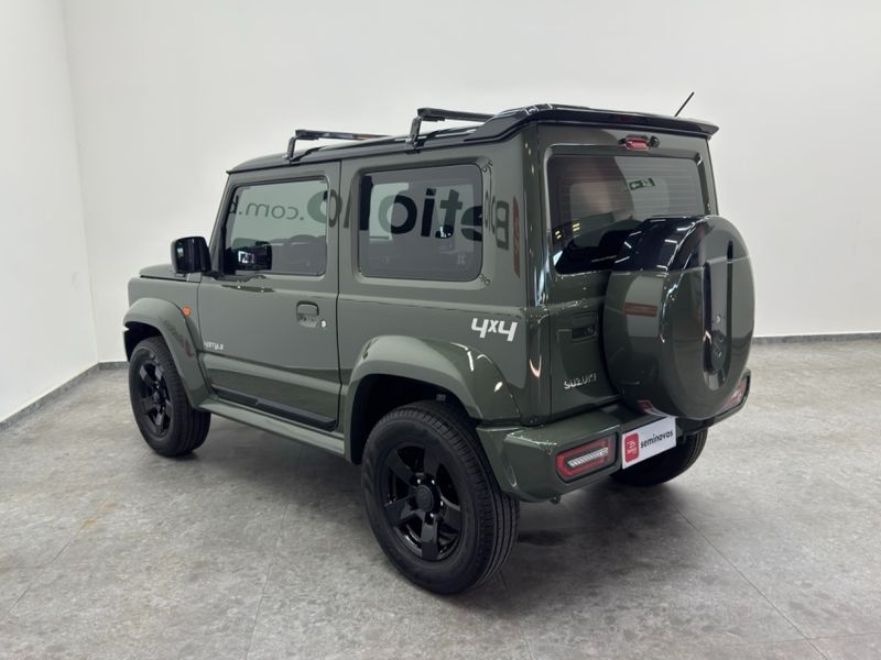 Suzuki JIMNY 1.5 GASOLINA SIERRA 4STYLE 4X4 AUTOMÁTICO 2023/2024 BETIOLO NOVOS E SEMINOVOS LAJEADO / Carros no Vale
